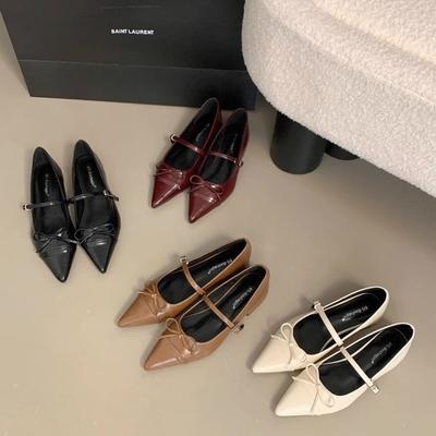 Французские туфли-лодочки с мелким вырезом женские 2025 весна-лето новые на низком каблуке для работы маленькие ароматные черные универсальные Мэри Джейн