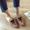 Летние женские тапочки на плоской подошве с острым носком, новинка, черные, розовые туфли со стразами, роскошные брендовые туфли-лодочки, женские шлепанцы на открытом воздухе