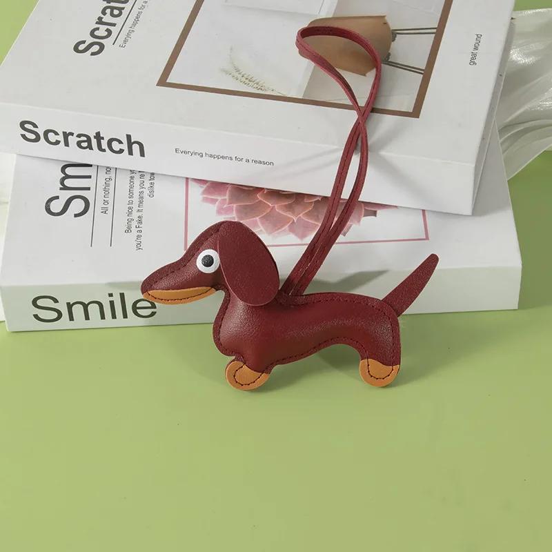 Classic Cute Puppy Dog Bag Pendant Key Chain Fashion PU Leather Dachshund Key Ring Accessories Women