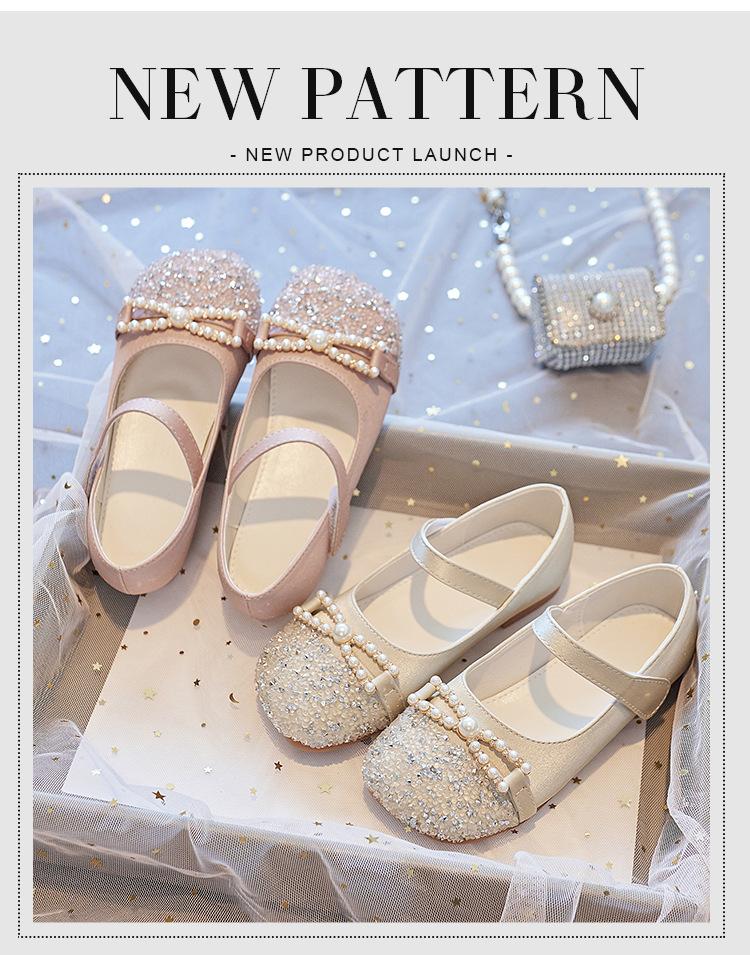 Туфли принцессы для девочек 2025 весна и осень туфли-лодочки со стразами детские маленькие кожаные туфли детская обувь мягкая подошва с платьем блестящие