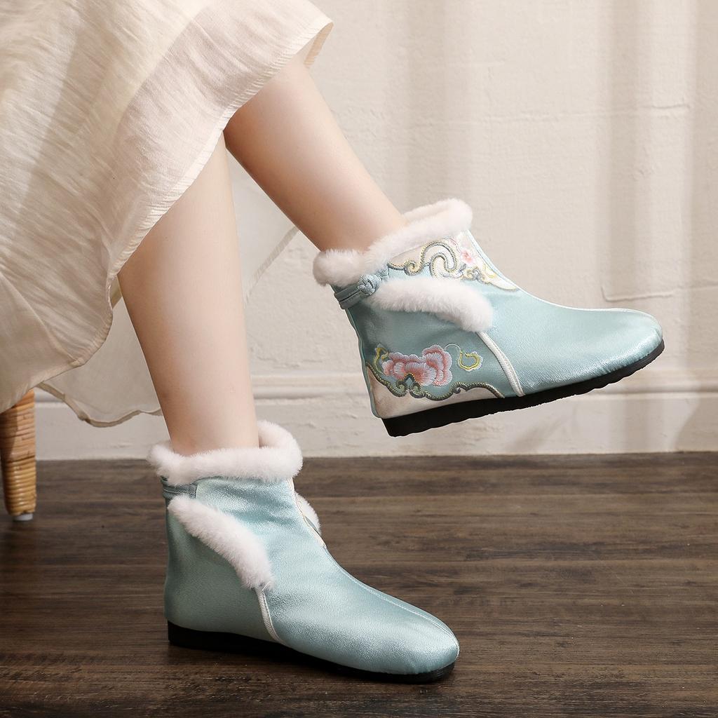 2024 Новый продукт Китайский стиль Старый Пекин вышитые тканевые туфли осенние туфли ханьфу старинные женские одинарные ботинки плоские короткие ботинки женская обувь