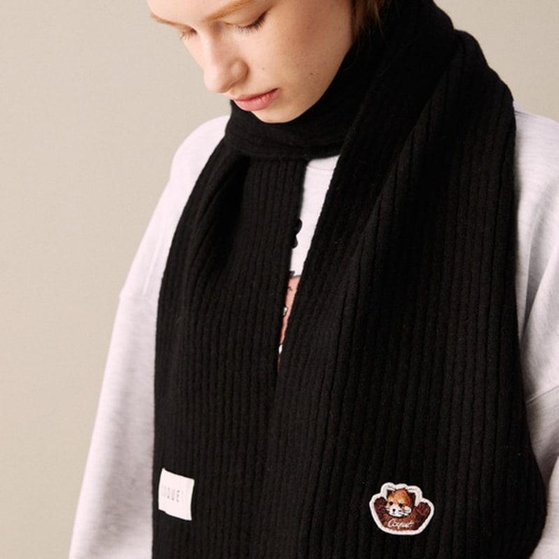 Coquet Face Lesser Panda Patch Knit Mug Black