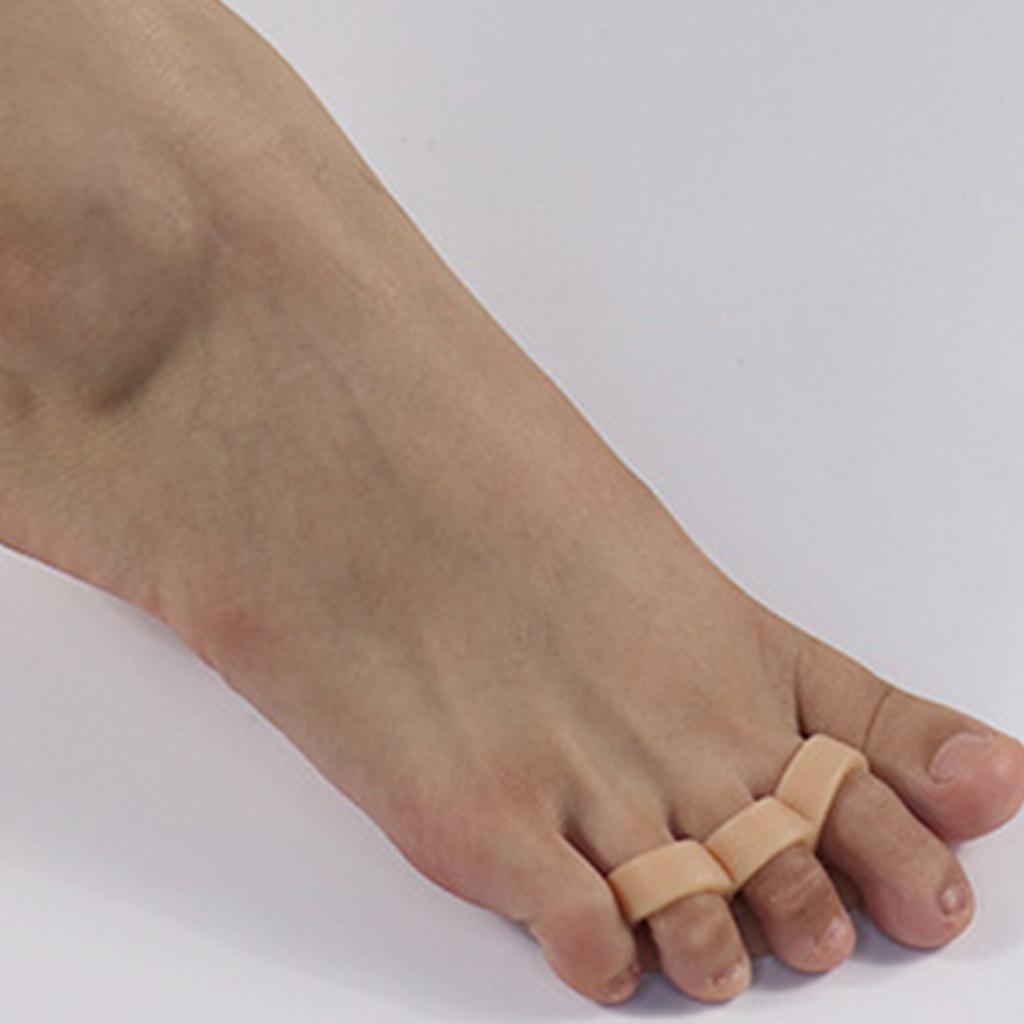 Toe Separators Toe Protectors for Little Toe Gel Toe Separator Toe Straightener with 3 Holes Little Toe Separators