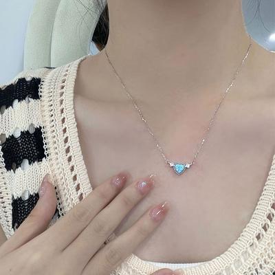 Ожерелье Love с нишевым дизайном, милое и универсальное, сине-персиковое сердце с бриллиантами, легкая роскошь и ощущение высокого класса