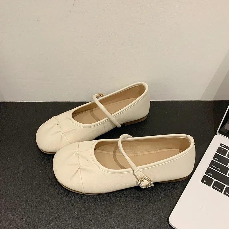 2024 Новый стиль, модная и универсальная женская обувь с круглым носком для верхней одежды, повседневная женская обувь на весну и осень