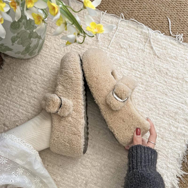 Модные темпераментные белые маленькие ароматные ветряные бархатные пушистые туфли на плоской подошве женские 2025 новые зимние теплые хлопковые туфли Мэри Джейн