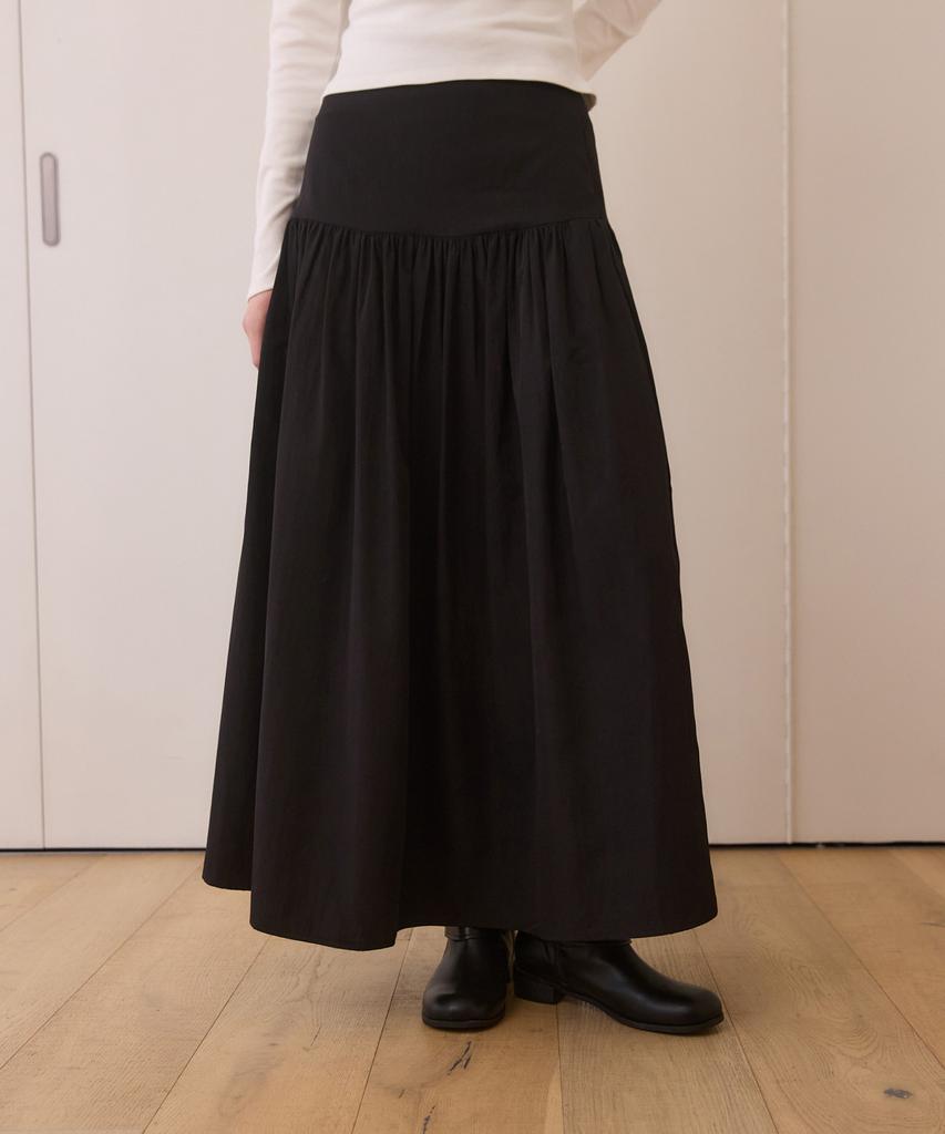 Adowl Drop Waist Shirring Long Skirt - Black