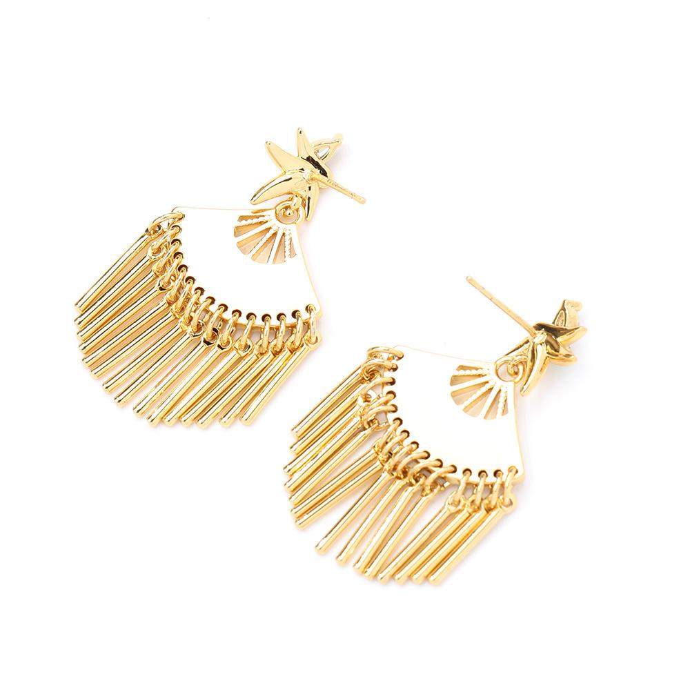 New Chinese-style difficult tassel fan earrings, elegant and delicate oil-dripping green bamboo leaf diamond stud earrings 925 silver needle women