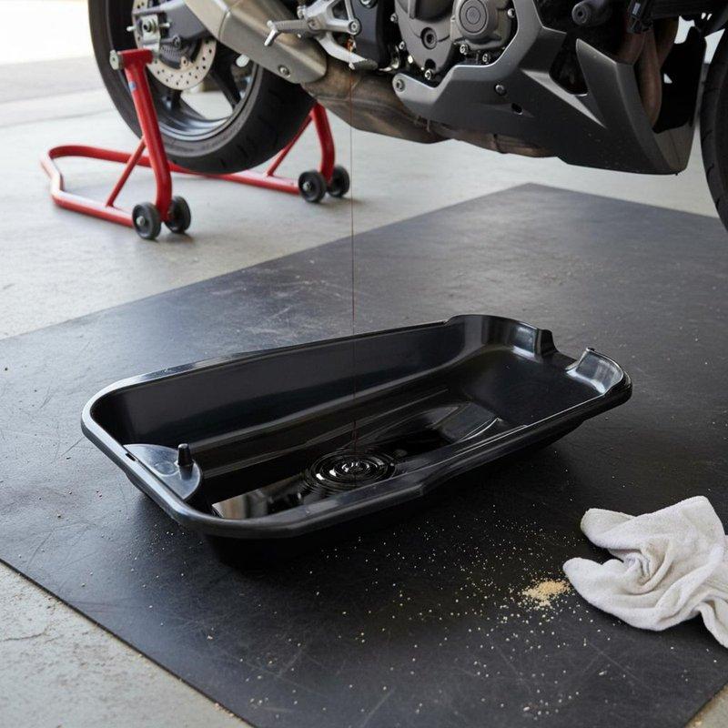 2.5 L Motorcycle Oil Drain Pan Easy to Clean Anti Splash Oil Pan Auto Repair Supply Compact and Portable Chemical-Resistant