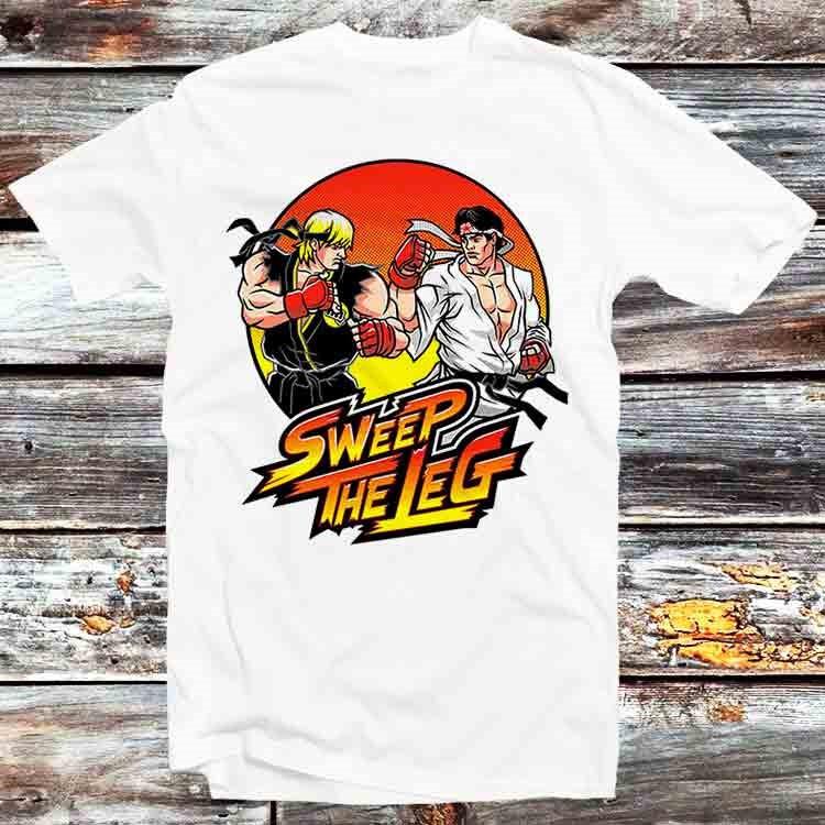 Футболка с надписью "Sweep The Leg Cobra Kai Karate Kid" из фильма 80-х годов, арт B524