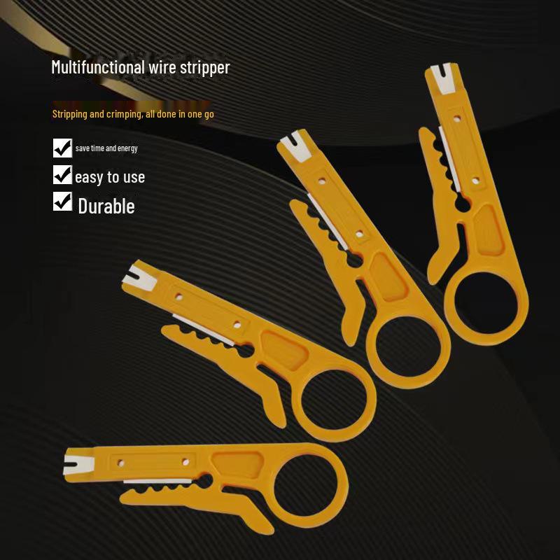 Набор инструментов для зачистки и обжима проводов: В комплект входят небольшие плоскогубцы, нож и обжимной инструмент для сетевого кабеля.