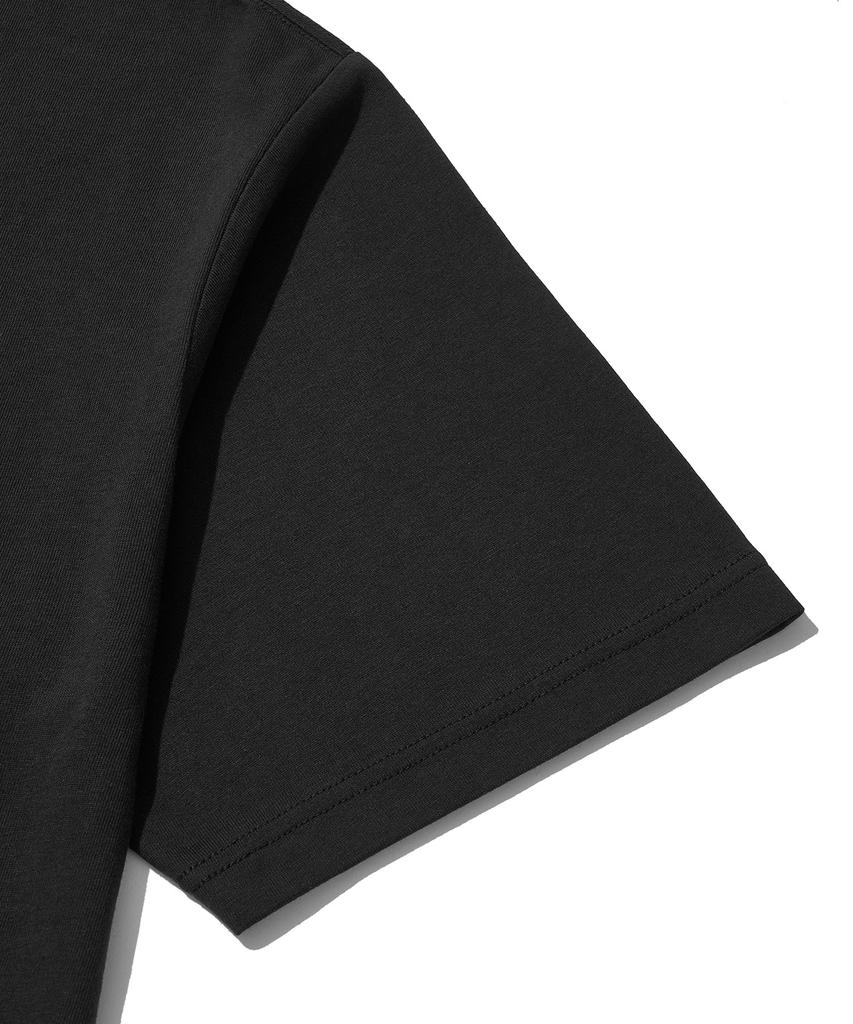 URBANDTYPE Union Jack Applique T-Shirt_Black