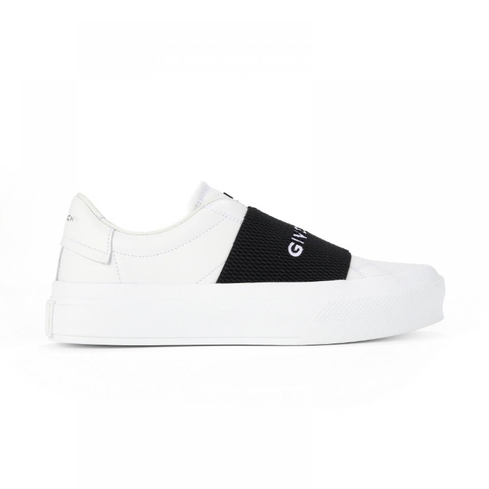 Givenchy Be0029e1bc 116 Sneakers With Elastic Band