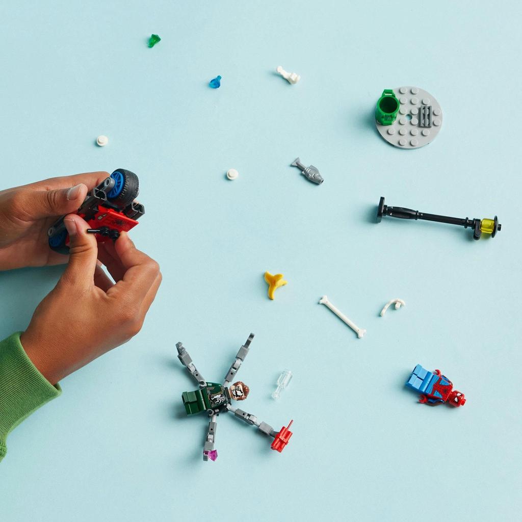 LEGO Супергерои и Доктор Осьминог Погоня на велосипеде Игрушка Подарок на день рождения Блок Обучающий Рождество Мальчики Девочки Дети 6 лет 7 лет 8 лет