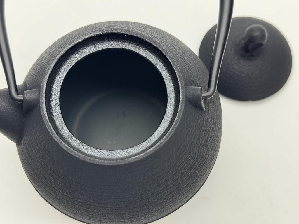 Nanbu Ironware Iron Kettle by Ichiudo Kettle Maru Shizuku ITCHU-DO [Iron - 0.65L]