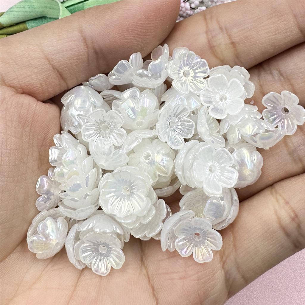300Pcs Loose Beads Fashion DIY Small Daisy Flower 10.5mm Acrylic Jewelry Making Pendant
