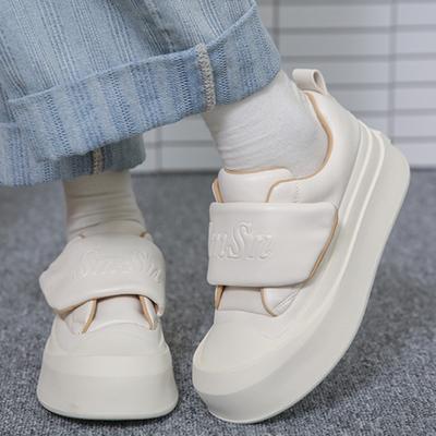 Модные и универсальные женские спортивные туфли на плоской подошве, уменьшающие возраст, весенние новые повседневные туфли на толстой подошве с пряжкой в стиле ретро для скейтбординга