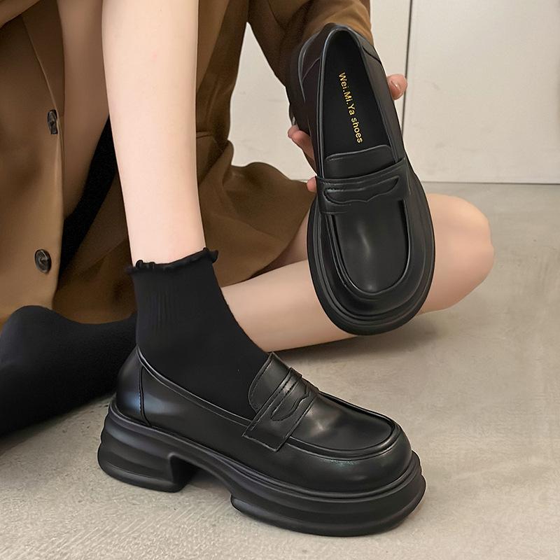 Кожаные туфли на платформе, женские маленькие кожаные туфли в студенческом стиле, универсальные туфли-лоферы в британском стиле, туфли Мэри Джейн