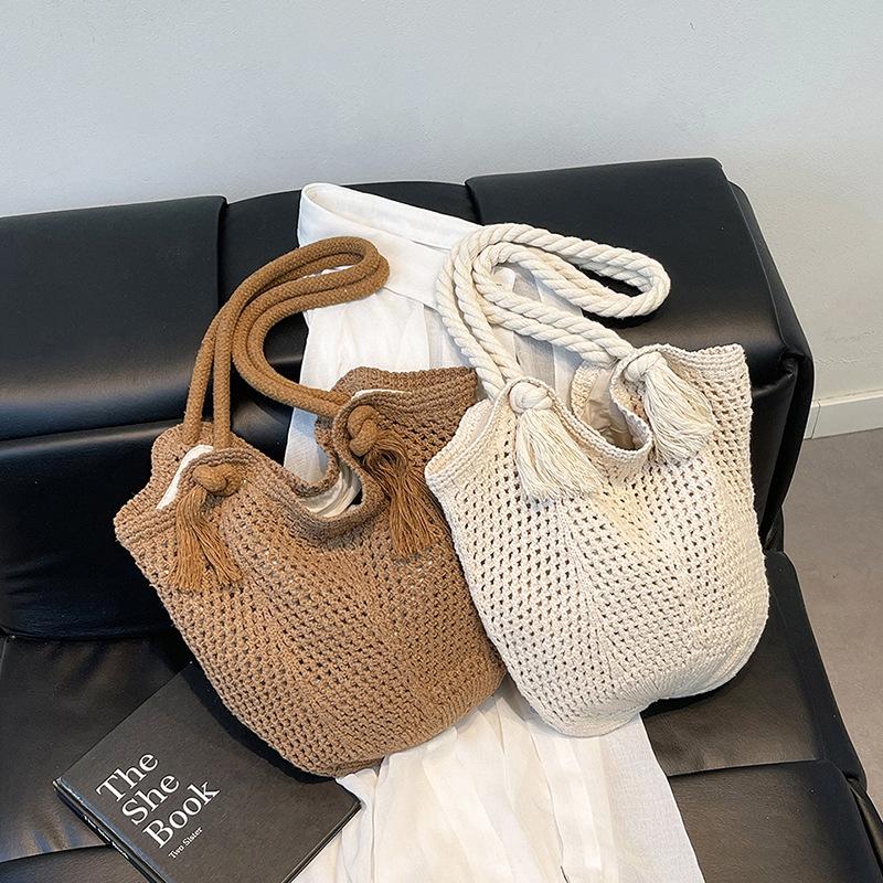 Плетеная ажурная сумка-тоут большой вместимости для женщин, летняя новинка, модная плетеная сумка через плечо из соломы, в отпускном стиле, пляжная женская сумка