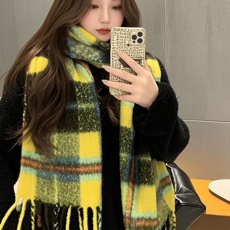 Retro fashionable brown leopard print scarf autumn and winter decoration with large version long scarf thickened warm shawl