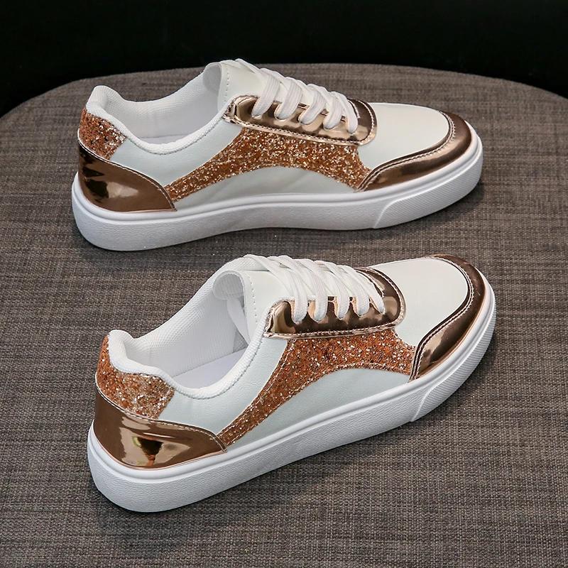 Модные летние маленькие белые туфли на плоской подошве для женщин, повседневные туфли для прогулок на свежем воздухе, новые мокасины, модные кроссовки для женщин