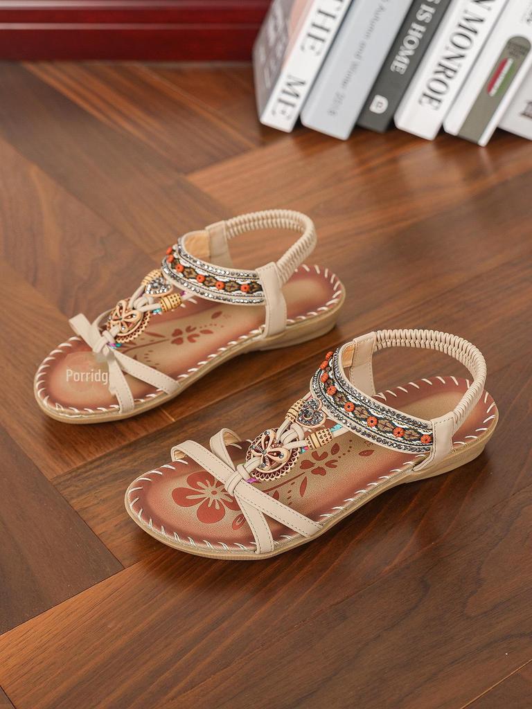 Bohemian Spring 2024 Rhinestone Flower Open-Toed Sandals for Outdoor Beach