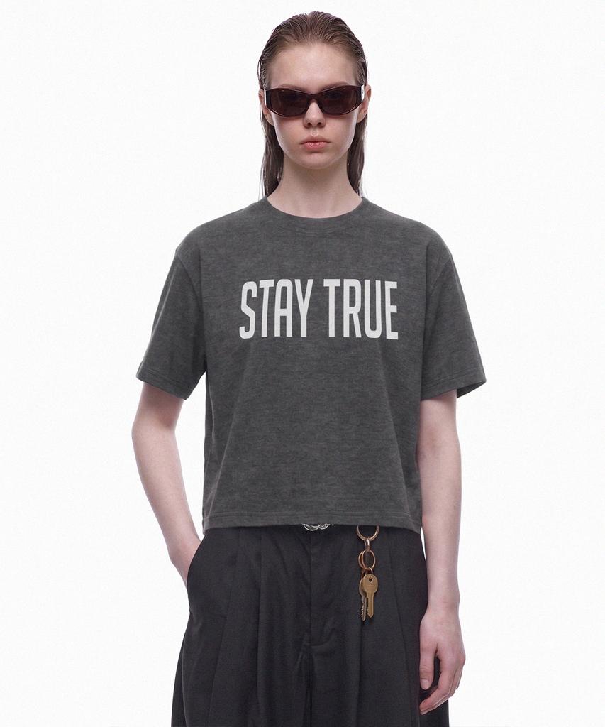 PRINOAR Укороченная футболка с коротким рукавом Stay True - Угольный
