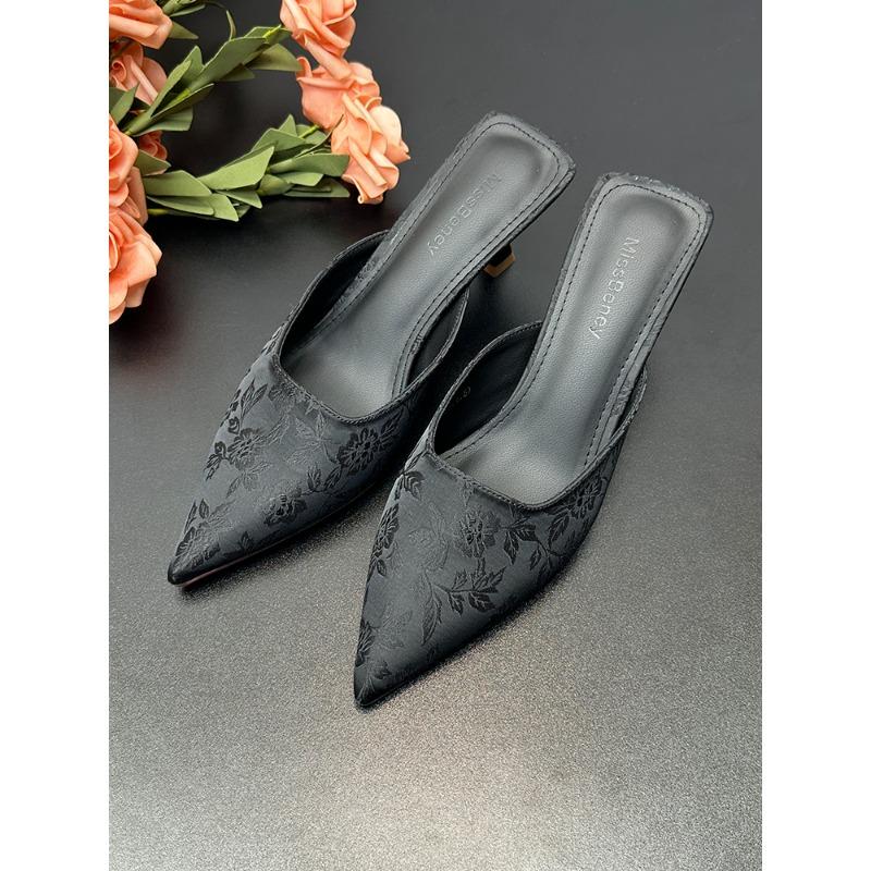 New Women's High-heeled Sandals Cyber-famous Pointed Thin-heeled High-heeled Sandals Women's New Style Summer Small All-match