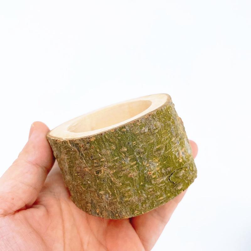 Random Shape Pet Hamster Fruit Wood Food Bowl Hamster Golden Bear Squirrel Food Bowl Log Gnawing Toy for Small Animals Food Bowl