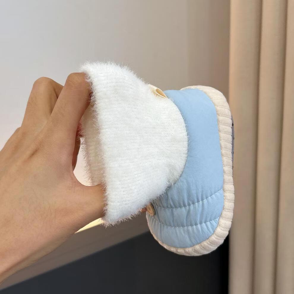 Зимние плюшевые туфельки для новорожденных: Мягкие, теплые хлопковые носки с защитой от сползания для мальчиков и девочек, размеры 3-12 месяцев.