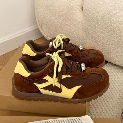 Женская обувь – Кроссовки