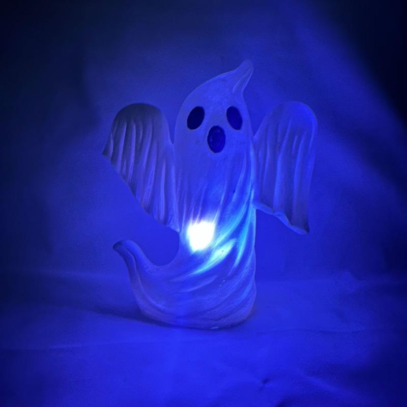 2023 Новые украшения для Хэллоуина в виде привидения KTV Bar Party & Holiday DIY Scene Decoration Светящиеся креативные украшения из смолы