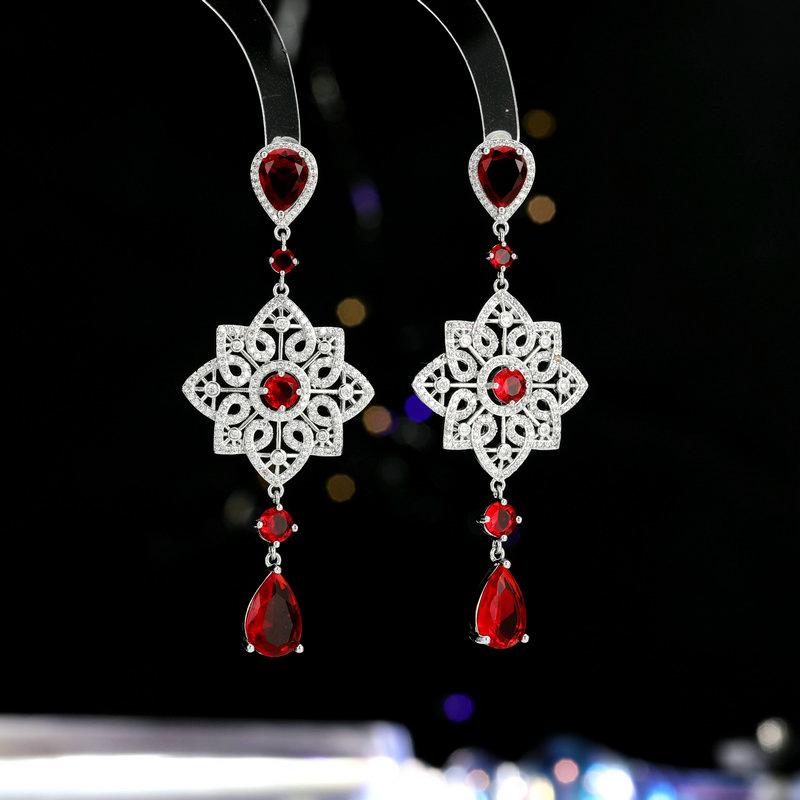 Легкие роскошные серьги высокого класса для свадебного банкетного платья с длинными ажурными серьгами в форме капель воды