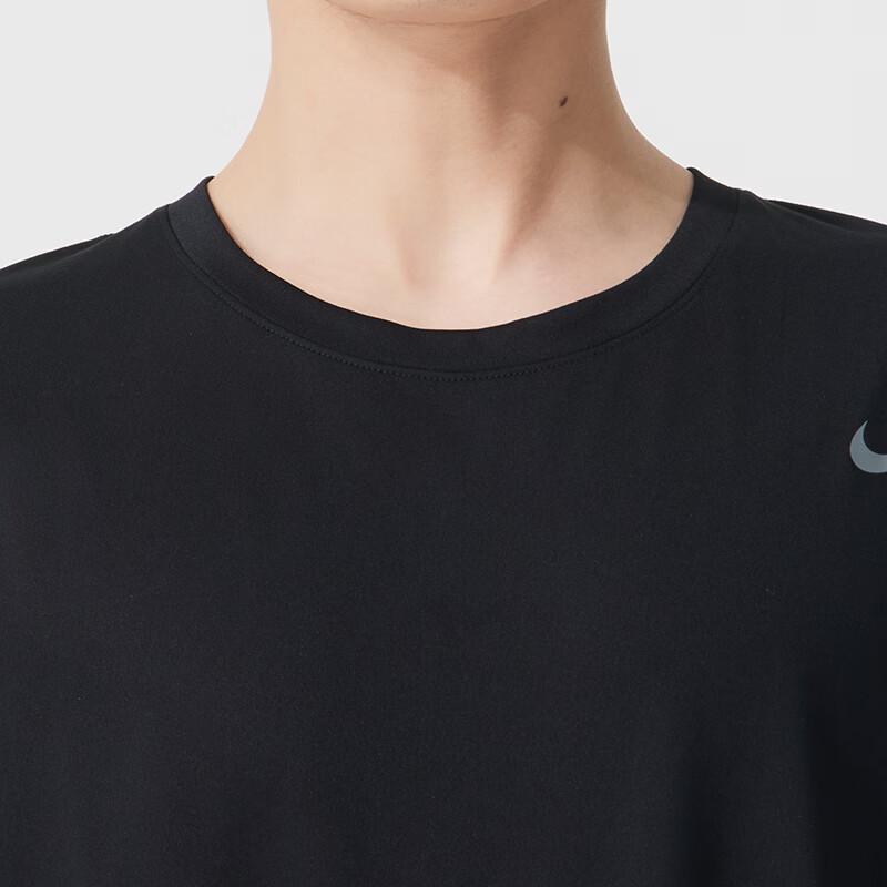 Nike Мужская спортивная футболка с коротким рукавом и круглым вырезом
