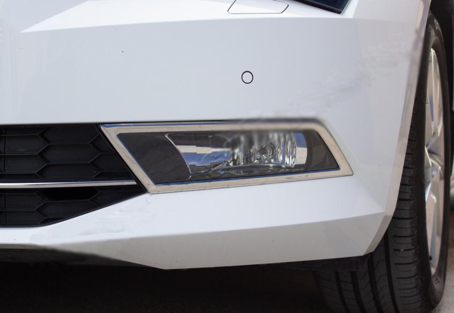Окантовка противотуманных фонарей OmsaLine (2 шт, нерж.) для Skoda Superb 2015-2024 гг
