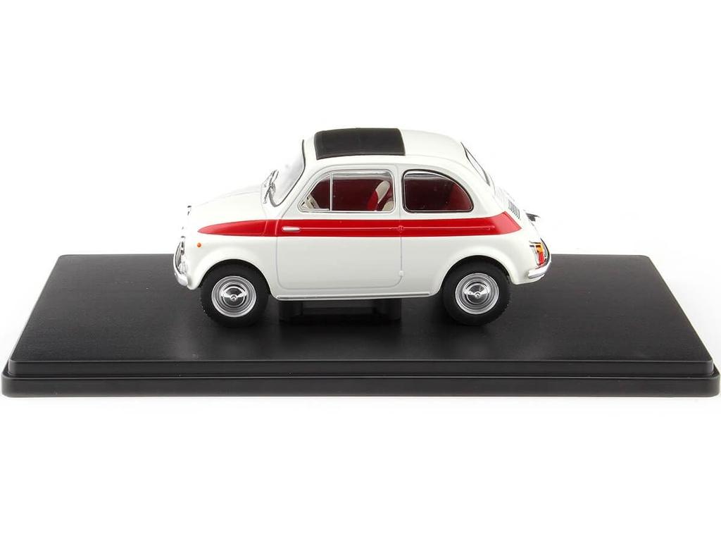 WHITEBOX Fiat 500 Cinquecento 1960 Белый FIAT 500 Литая модель автомобиля 1/24