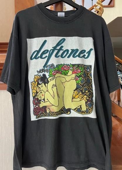 Vtg style Deftones Rock Concert Tour short sleeve black T shirt Reprint Unisex T-Shirt