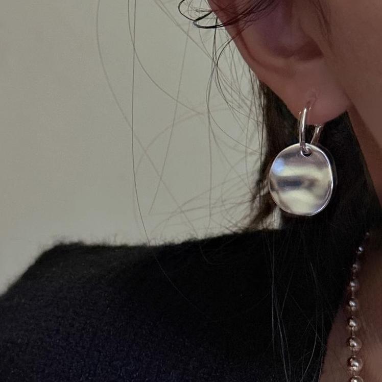 ANENJERY Геометрические матовые плиссированные нерегулярные круглые серьги для женщин универсальный темперамент модные праздничные украшения подарки