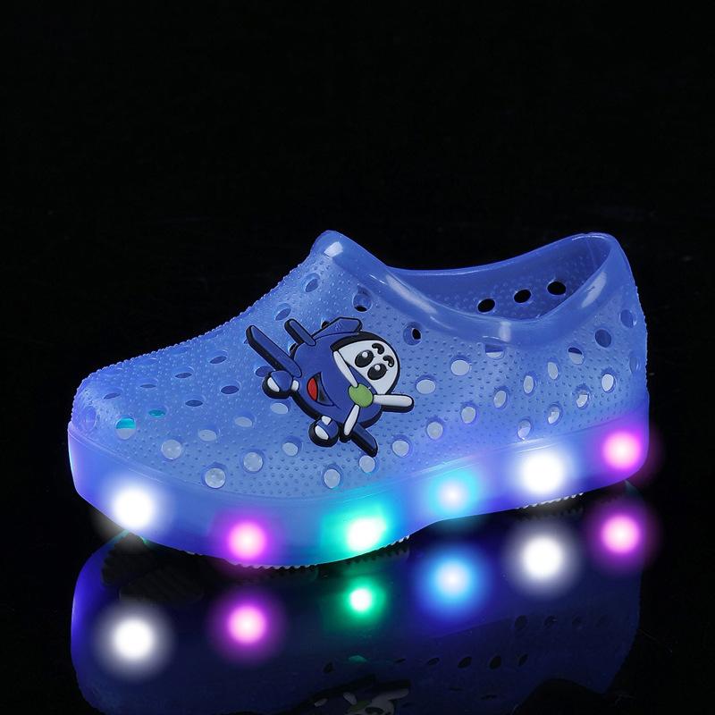 Светодиодная светящаяся обувь Детская обувь Садовая обувь Водные дышащие сандалии Пляжная обувь Противоскользящая детская обувь с отверстиями Светящаяся