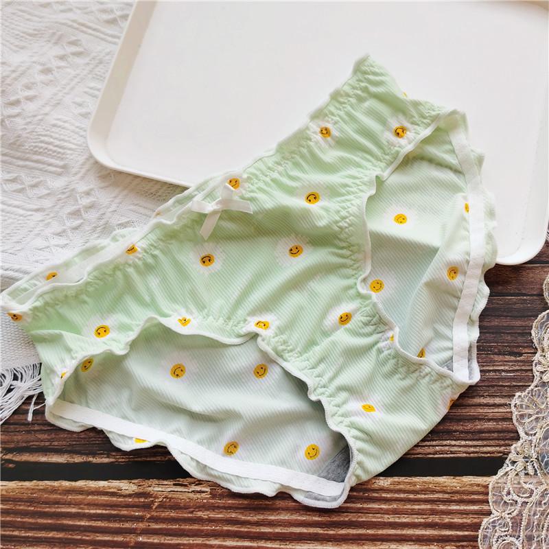 Милые и удобные облегающие шорты из ледяного шелка с низкой посадкой и принтом из мультяшных фруктов