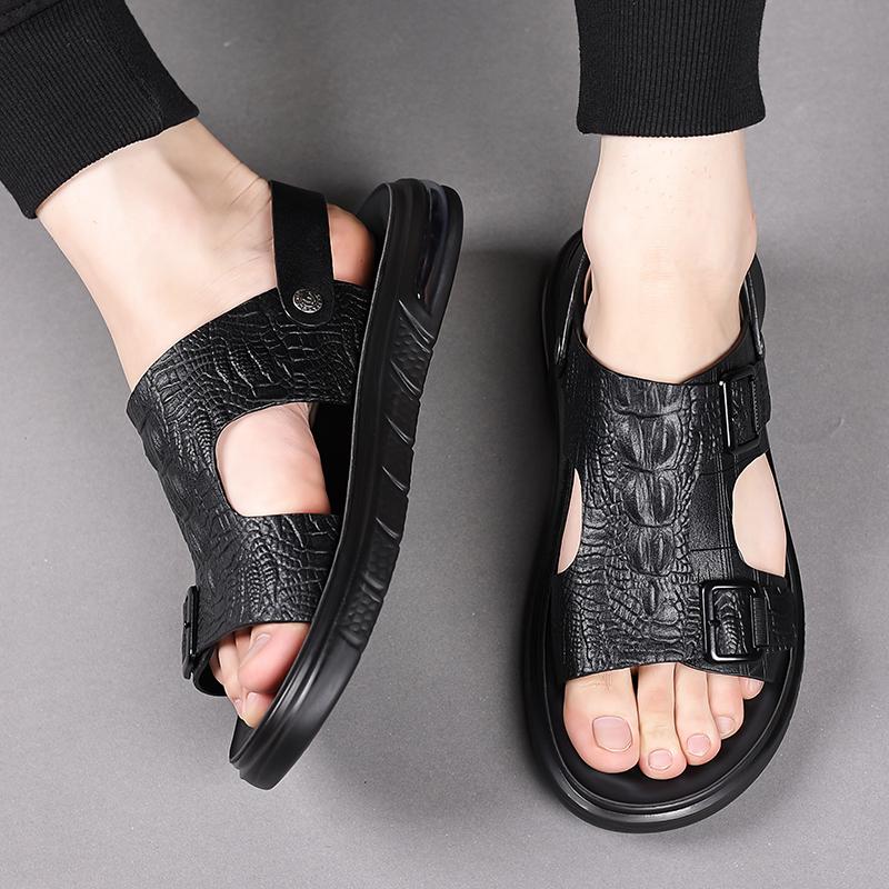 Classic Summer Men's Cowhide Business Casual Beach Shoes 2024 Fashionable Men's Simple and Comfortable Soft Soled Two On Sandals