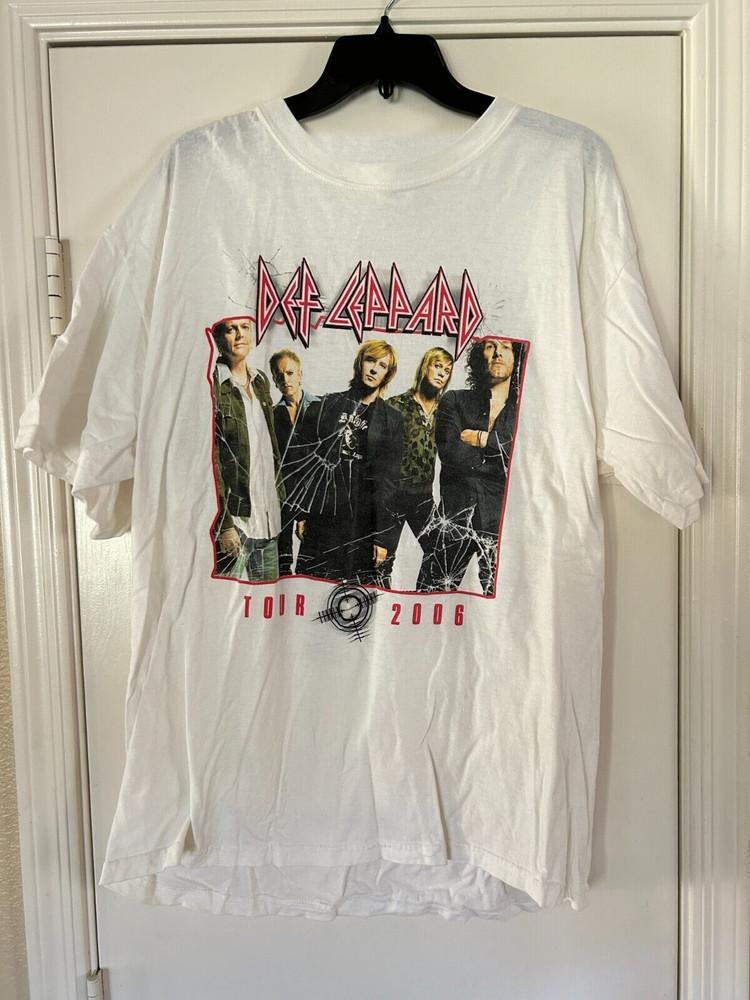 Def Leppard Band YEAH! Tour Shirt Unisex Cotton Adult T-Shirt GS326 Unisex T-Shirt