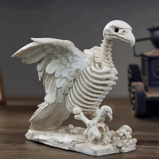 Vintage Halloween Skeleton Decor Vulture Statue, Realistic Bird Bone Figurine for Gothic Theme Party Decoration Home Decor, Spooky Tabletop