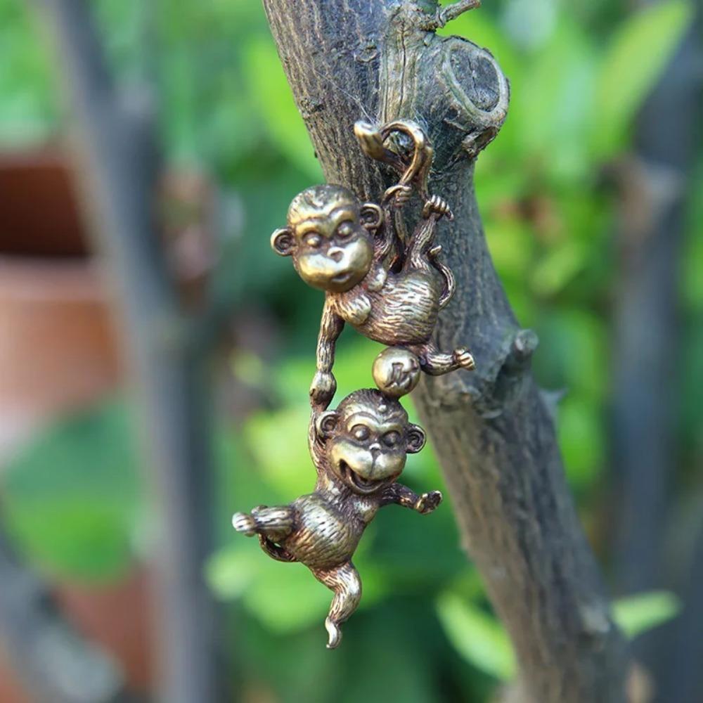 1 шт. Античная медная фигурка лазающей обезьяны, миниатюрное настольное украшение, подвесной латунный забавный животный декор для дома, аксессуары