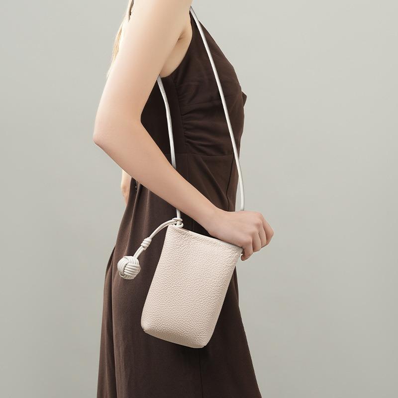 Популярные женские сумки, высококлассные универсальные сумки-мессенджеры для поездок на работу, сумки для мелочи, сумки для мобильных телефонов, маленькие сумки, вертикальные кожаные сумки для мобильных телефонов.