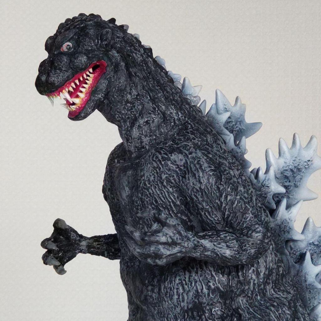 [USED] First Godzilla Figure