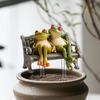 Декор Лягушка Пара Лягушек Скамейка Скульптура 2D Плоские Акриловые Статуэтки Фигурки Украшения для Дома Крыльца Заднего Двора Снаружи На книжную полку