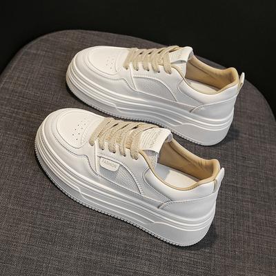 Кожаные маленькие белые туфли женские весенние новые туфли на платформе женские туфли толстая подошва увеличивающие рост повседневные спортивные кеды