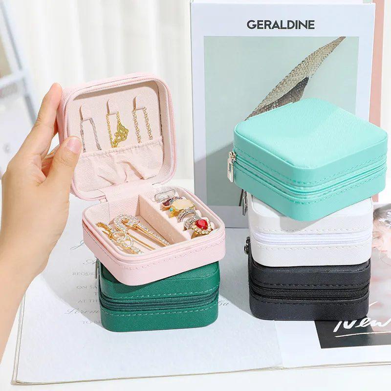 Portable Small Jewelry Box Pu Leather Small Jewelry Organizer Women Girls Travel Case Earrings Rings Necklaces Bracelets Storage
