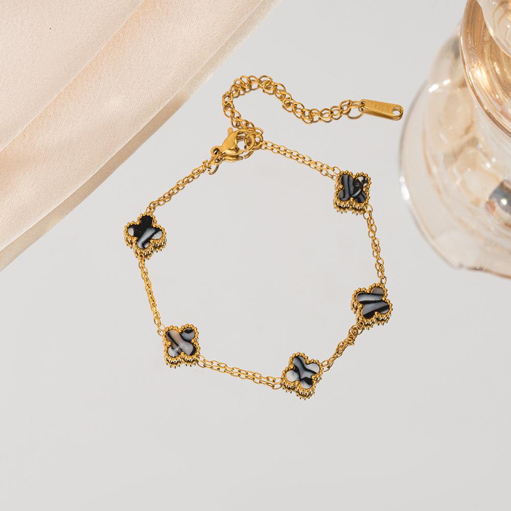 Браслет «Четырехлистный клевер» 9 мм — Роскошное и высококлассное женское ювелирное изделие, которое не потускнеет. Уникальный и минималистичный браслет-манжета.